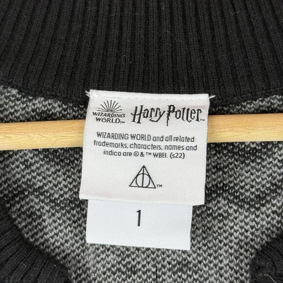 Torrid Harry Potter I'd Rather Stay At Hogwarts Fair Isle Bomber Sweater Size 1 - Picture 3 of 9